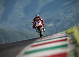 排列五直播平台_瓜迪奥拉怒火中烧！曼城爆冷失利跌至第三，争冠前景蒙上厚重阴影