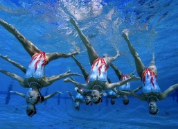 排列五_风暴将至，渝城客战，RNG火热状态迎战V5，五连胜之路谁人可挡？