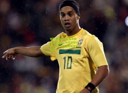 排列五|欧冠官方本周最佳阵容出炉，凯恩领军闪耀，拉什福德范戴克双双入选