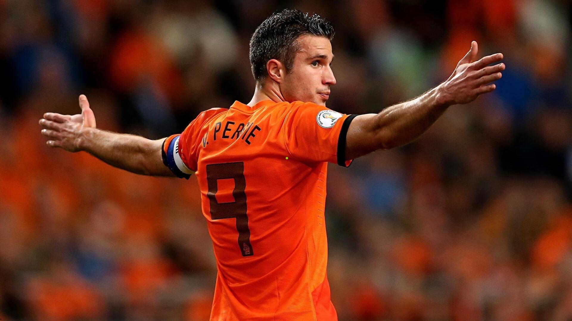 巴萨中场补强锁定新目标，国米新星阿斯拉尼进入视野，转会费预估低于3000万欧元