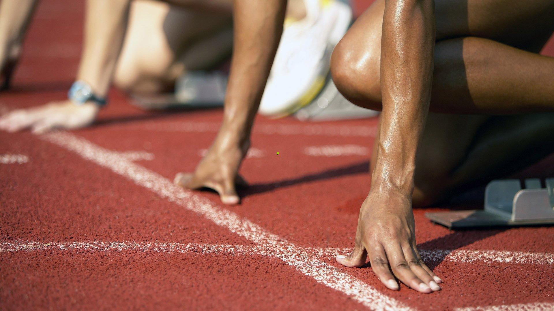 利物浦下半场闪电失球引震荡，董午志直播中惊呼球队状态之谜